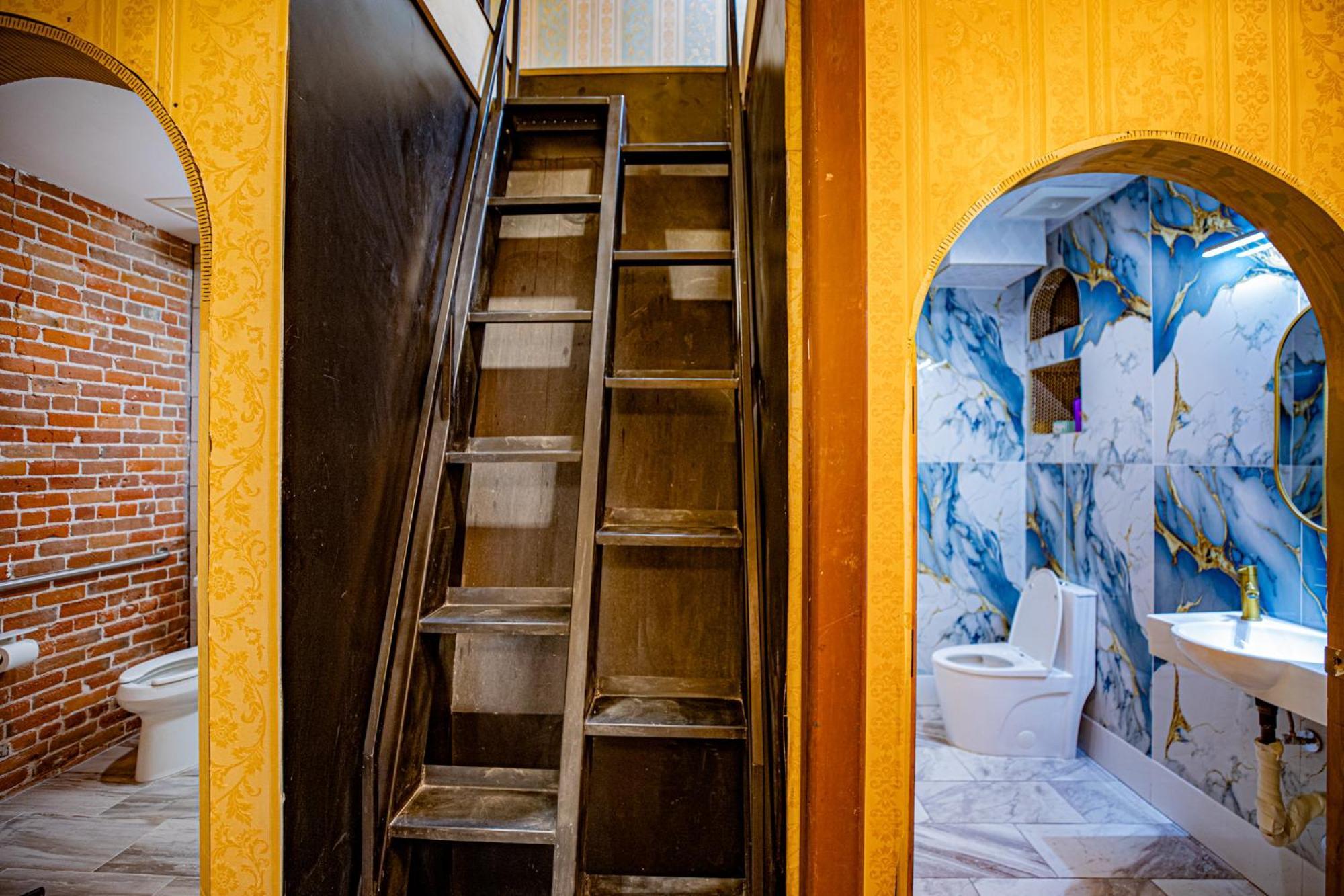 Social Stays - Santa Barbara'S First Hostel On State Street Екстериор снимка